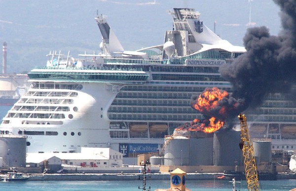 Independence of the Seas - Explosion - Gibraltar - Oil Tank - North Mole